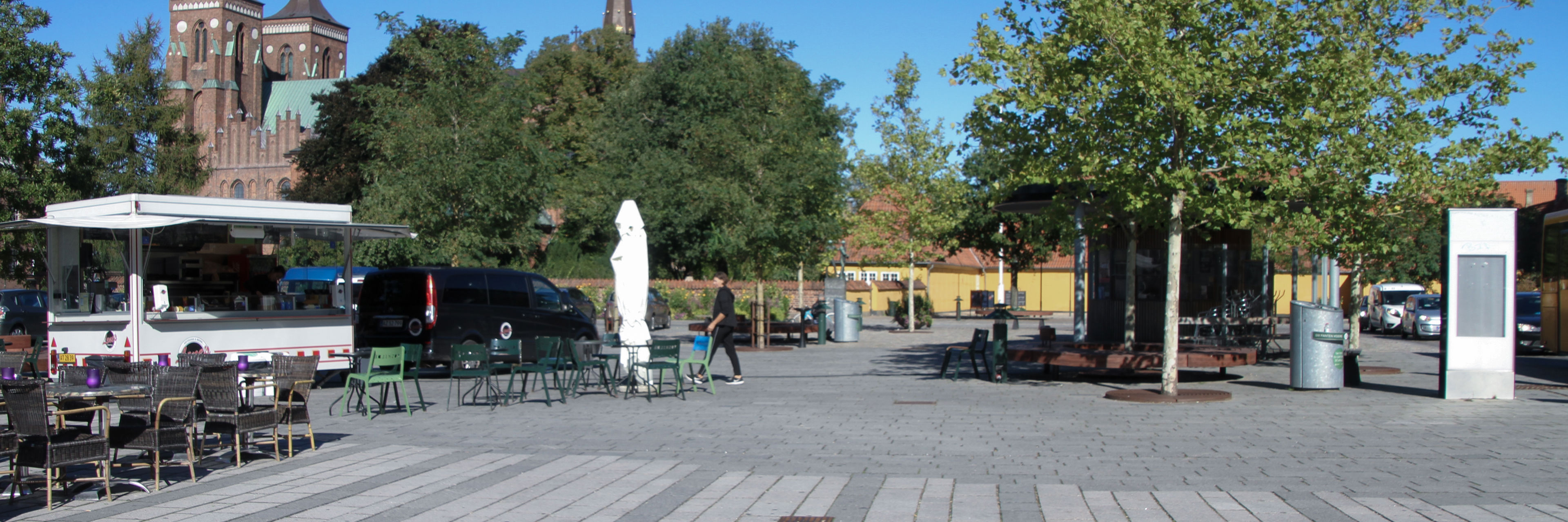 Stændertorvet med Palæet i baggrunden