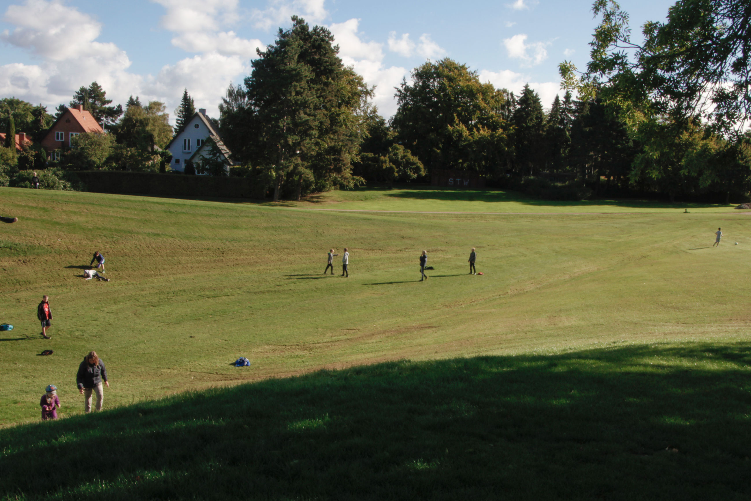Folkeparken med amfiteatret til venstre