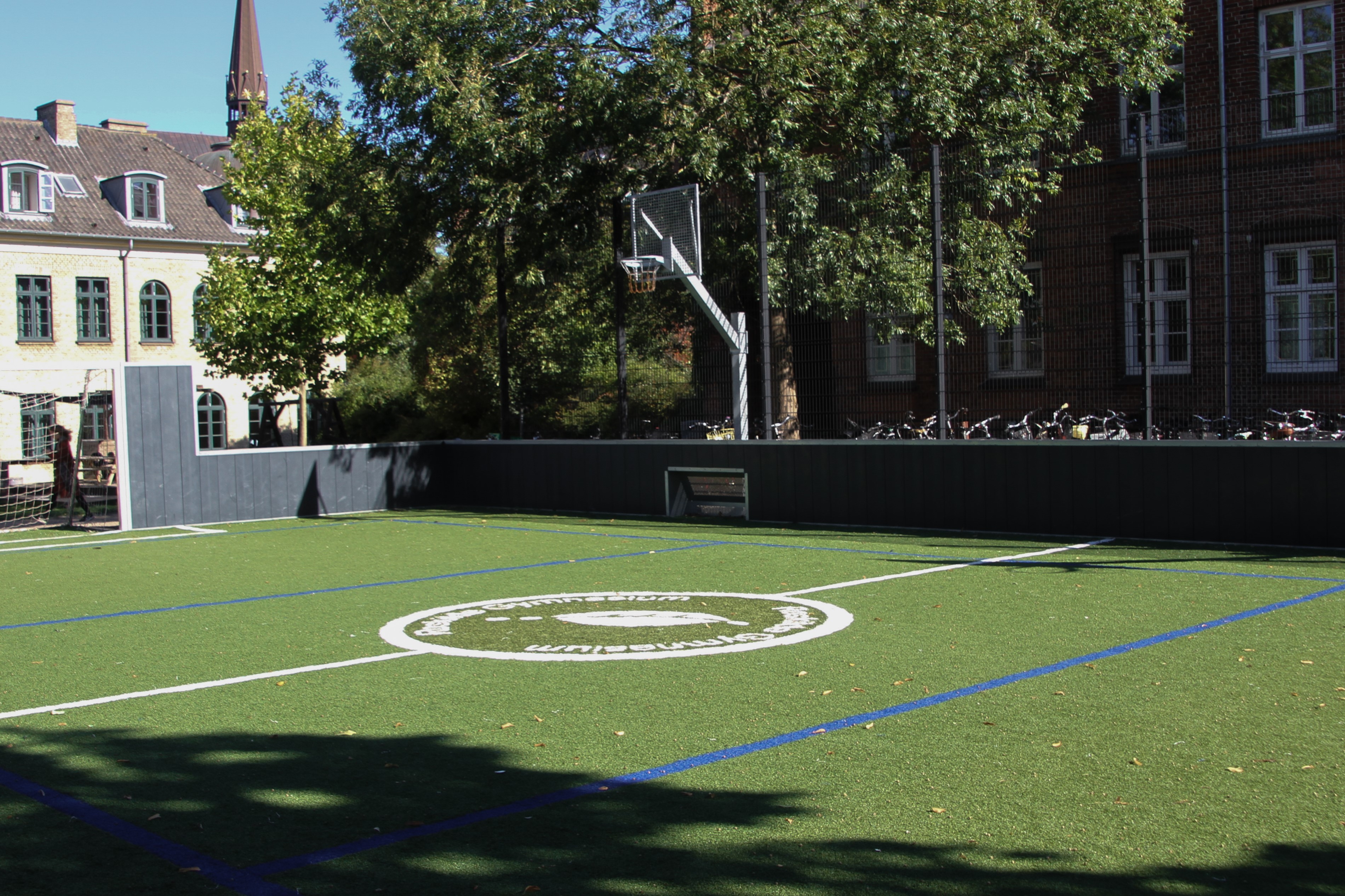 Latinerhaven med bane