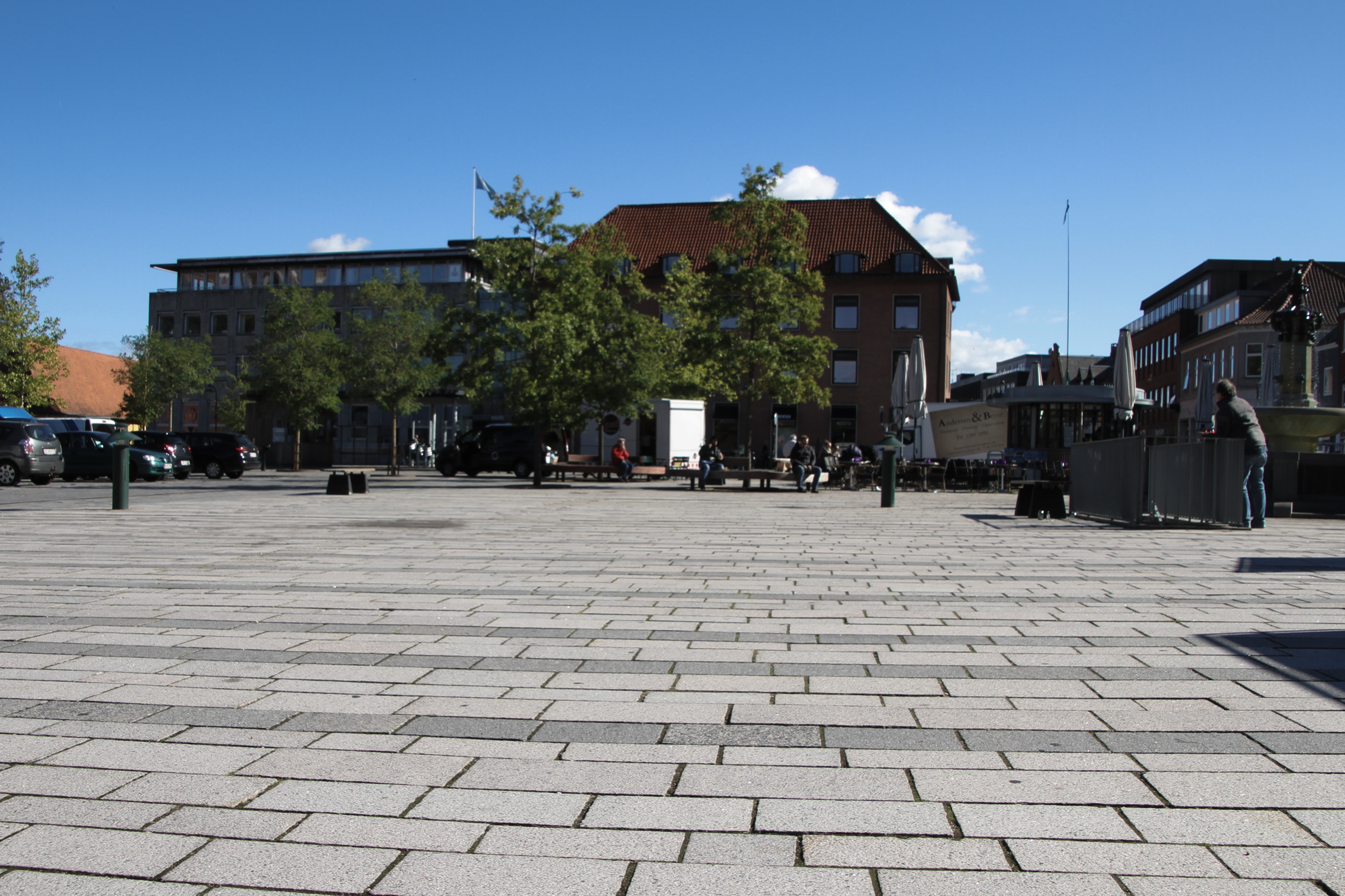Stændertorvet med Danske Bank i baggrunden
